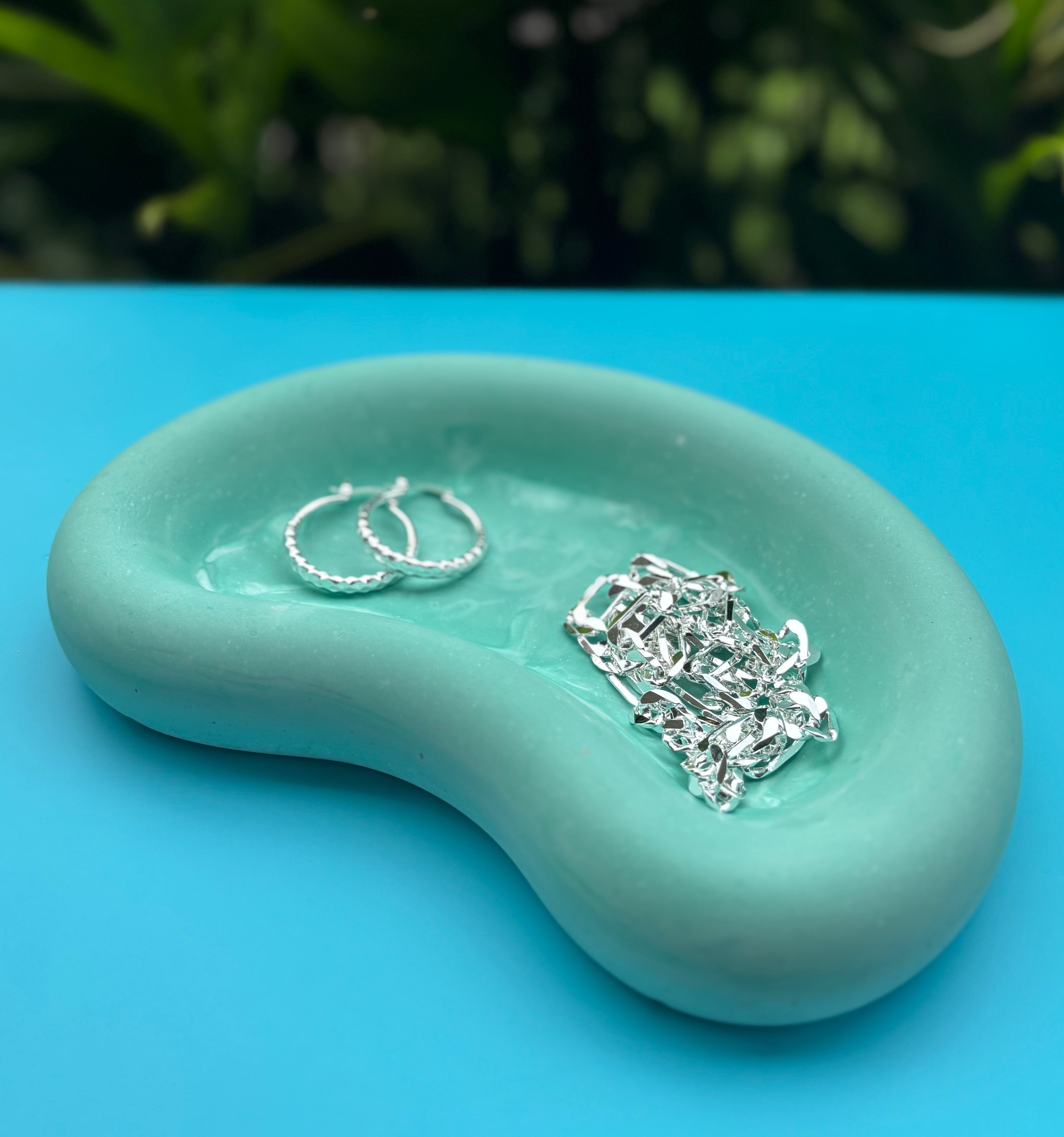 Handcrafted Cement and Eco Resin Art