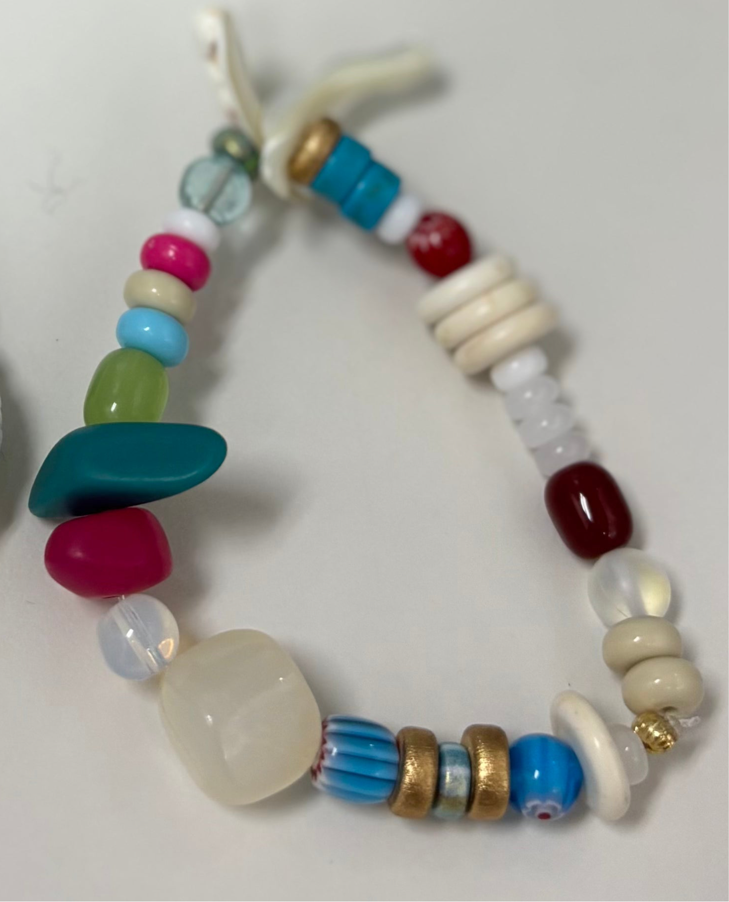 Cream Resin, glass and shell Bracelet