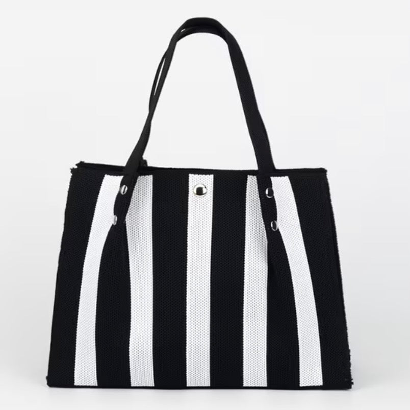 Women's Knitted Tote Bag with Snap Closure