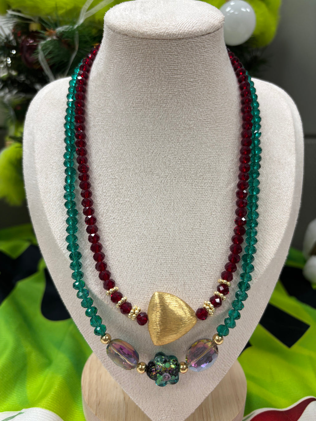 Simple and Elegant Crystal Necklaces