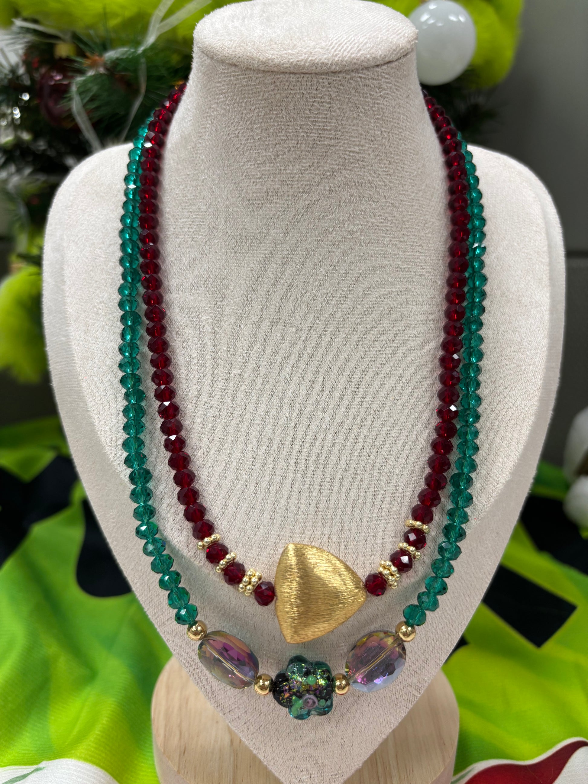 Simple and Elegant Crystal Necklaces