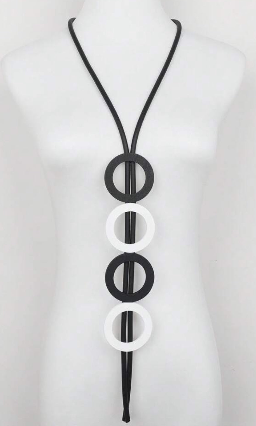 Hollow Wooden Round Geometric Pendant Y-Shaped Necklace