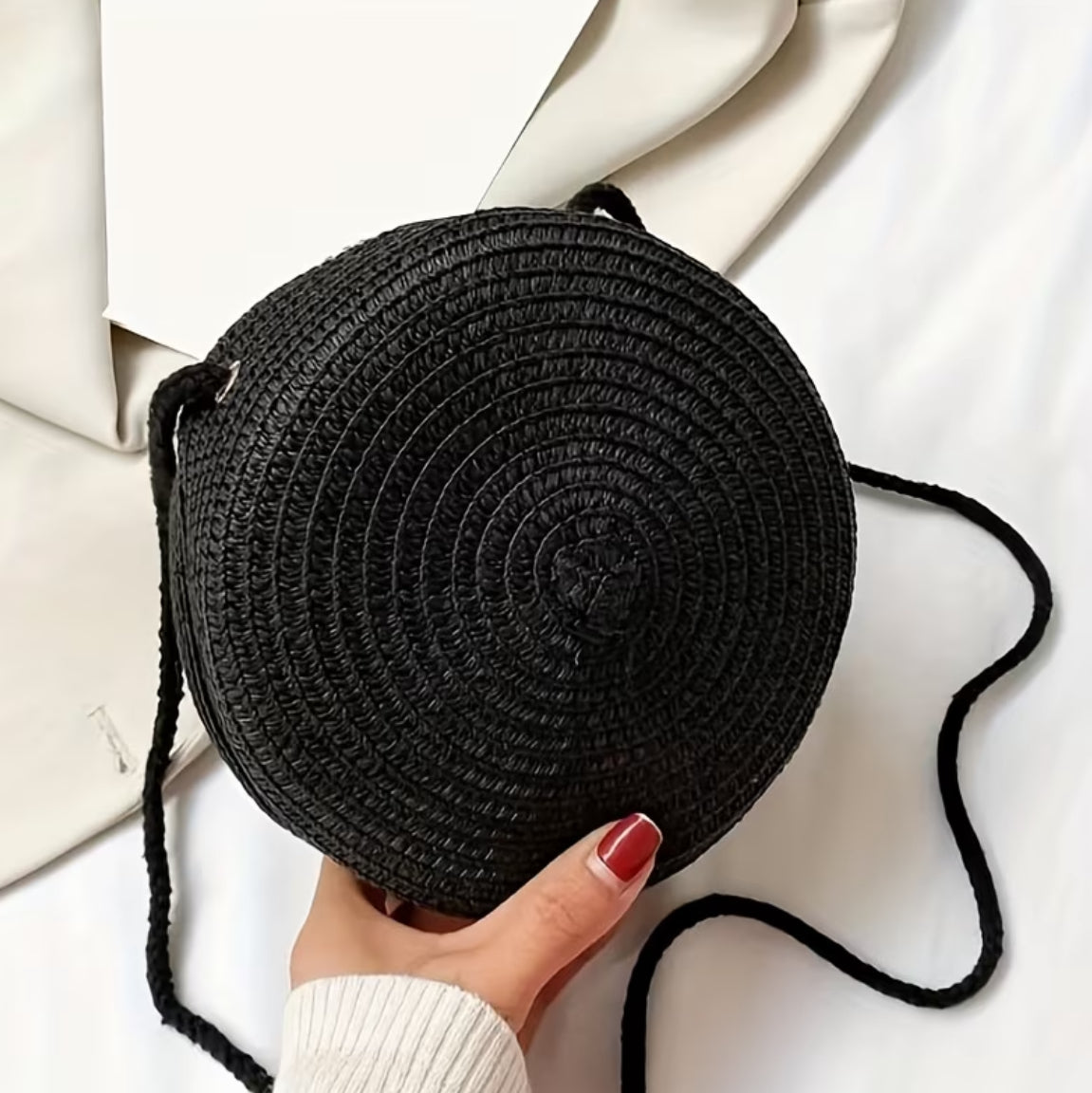 Minimalist Round Straw Bag