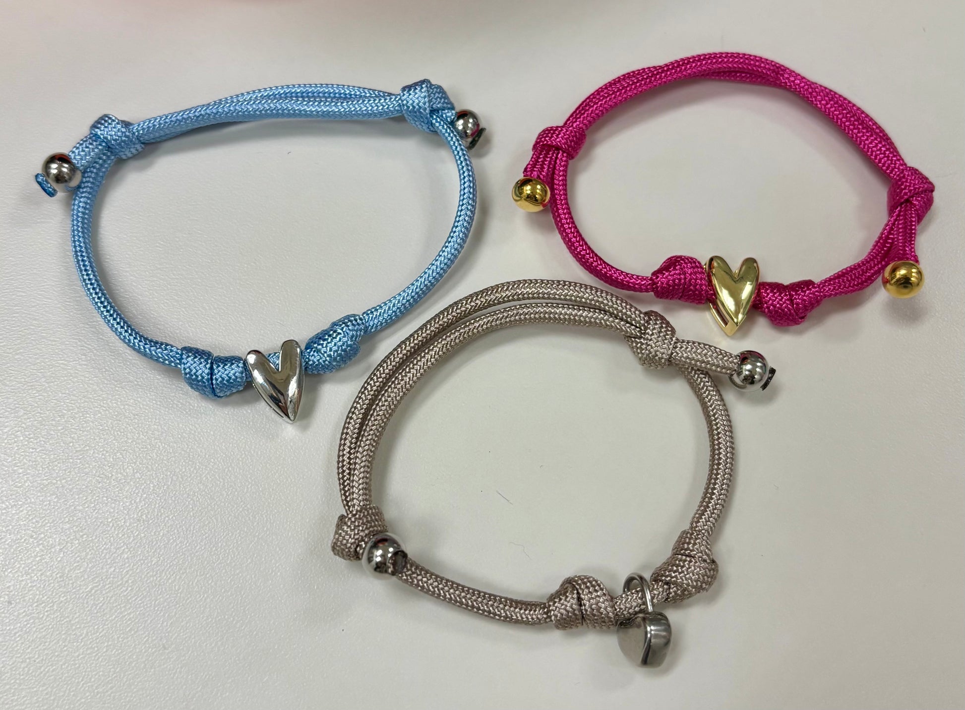 Bracelets made in Paracord with stainless steel accents