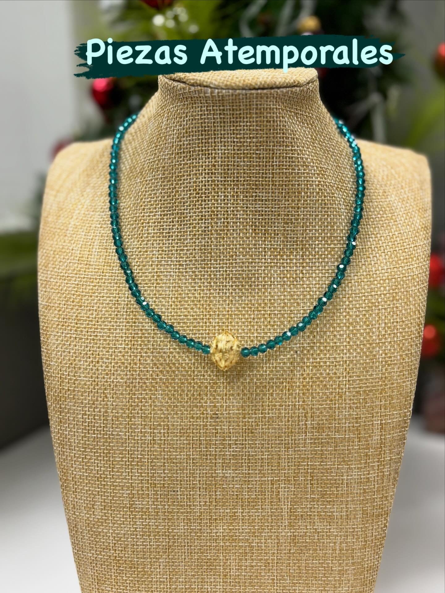Teal Atemporal Necklace